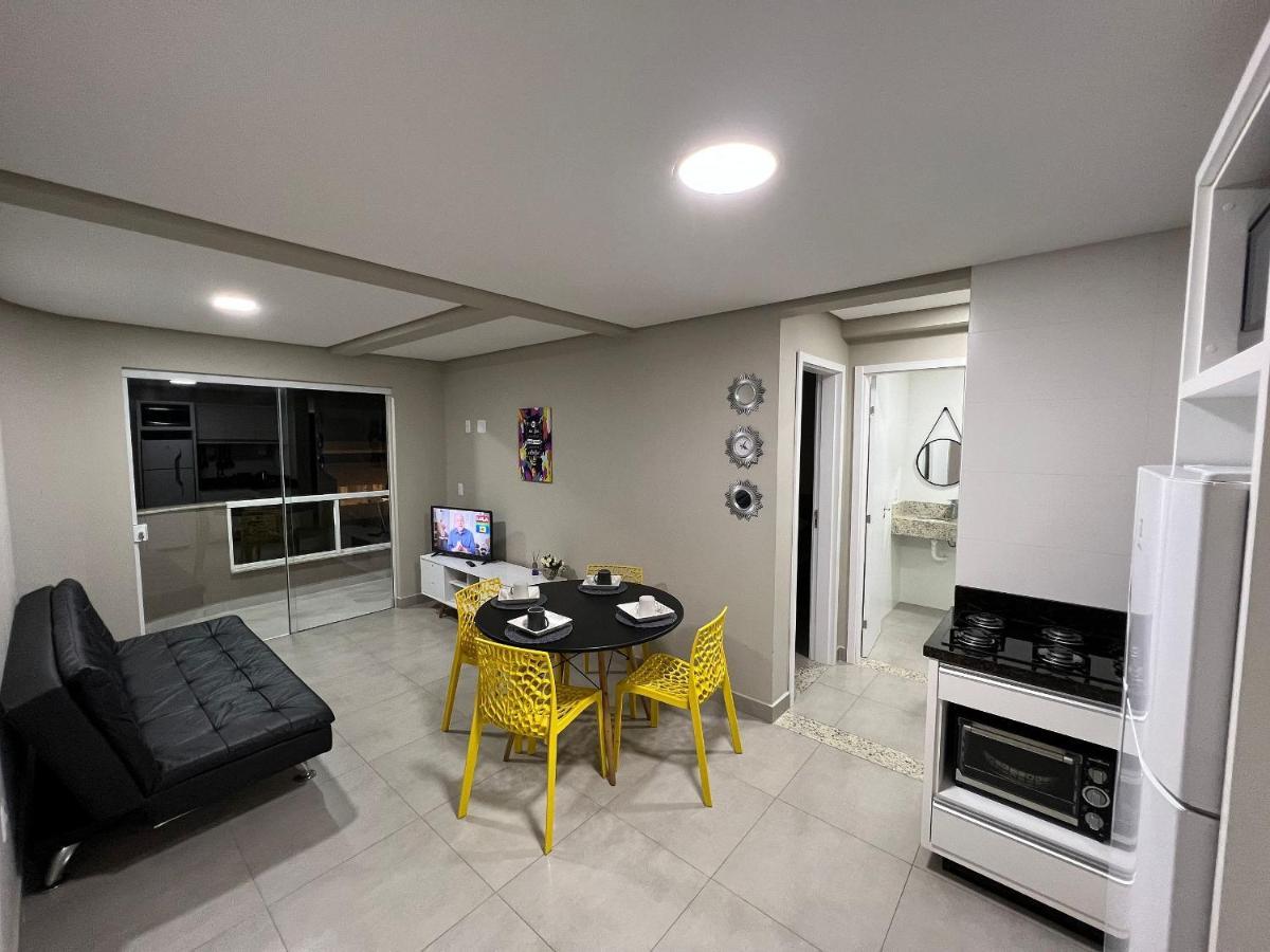 봄비나스 Residencial Tia Dilma 아파트 외부 사진
