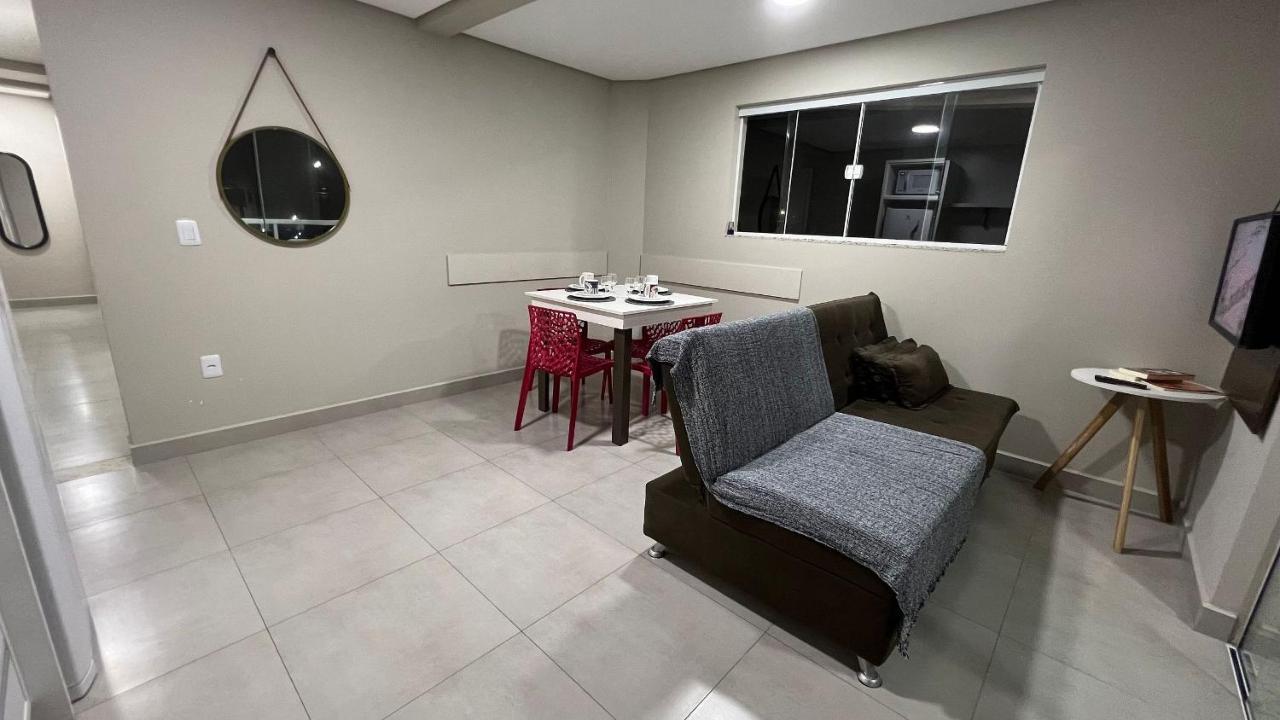 봄비나스 Residencial Tia Dilma 아파트 외부 사진