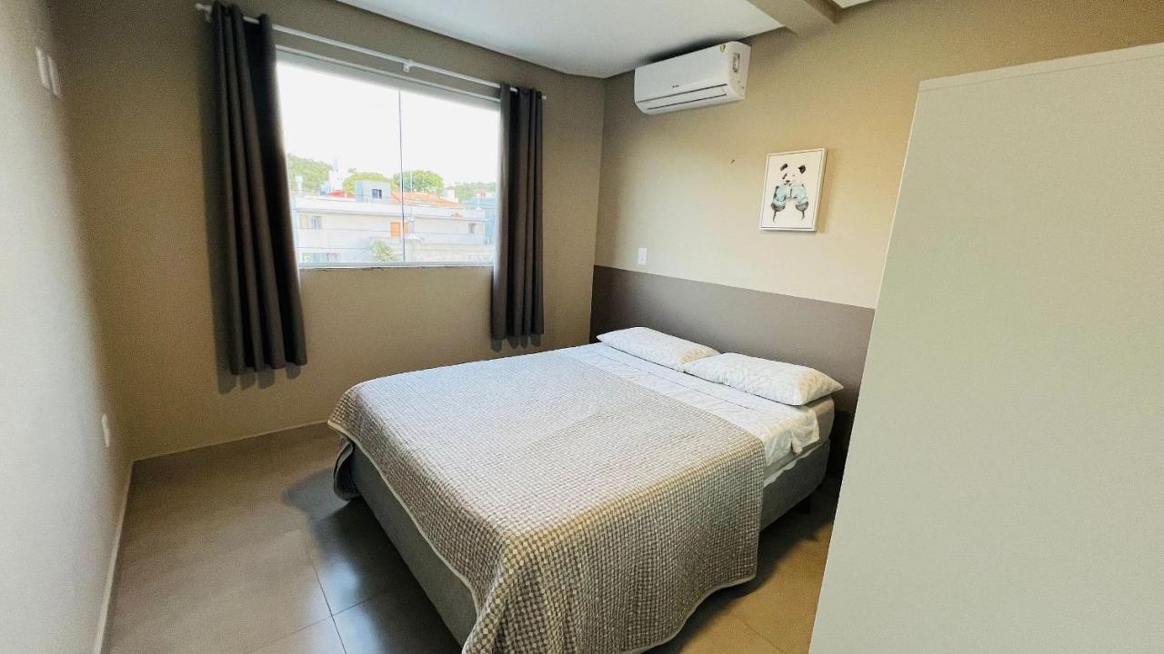 봄비나스 Residencial Tia Dilma 아파트 외부 사진