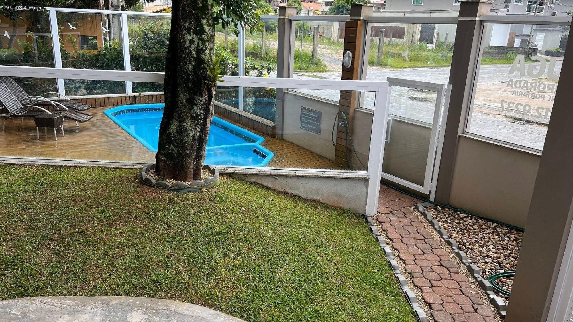 봄비나스 Residencial Tia Dilma 아파트 외부 사진