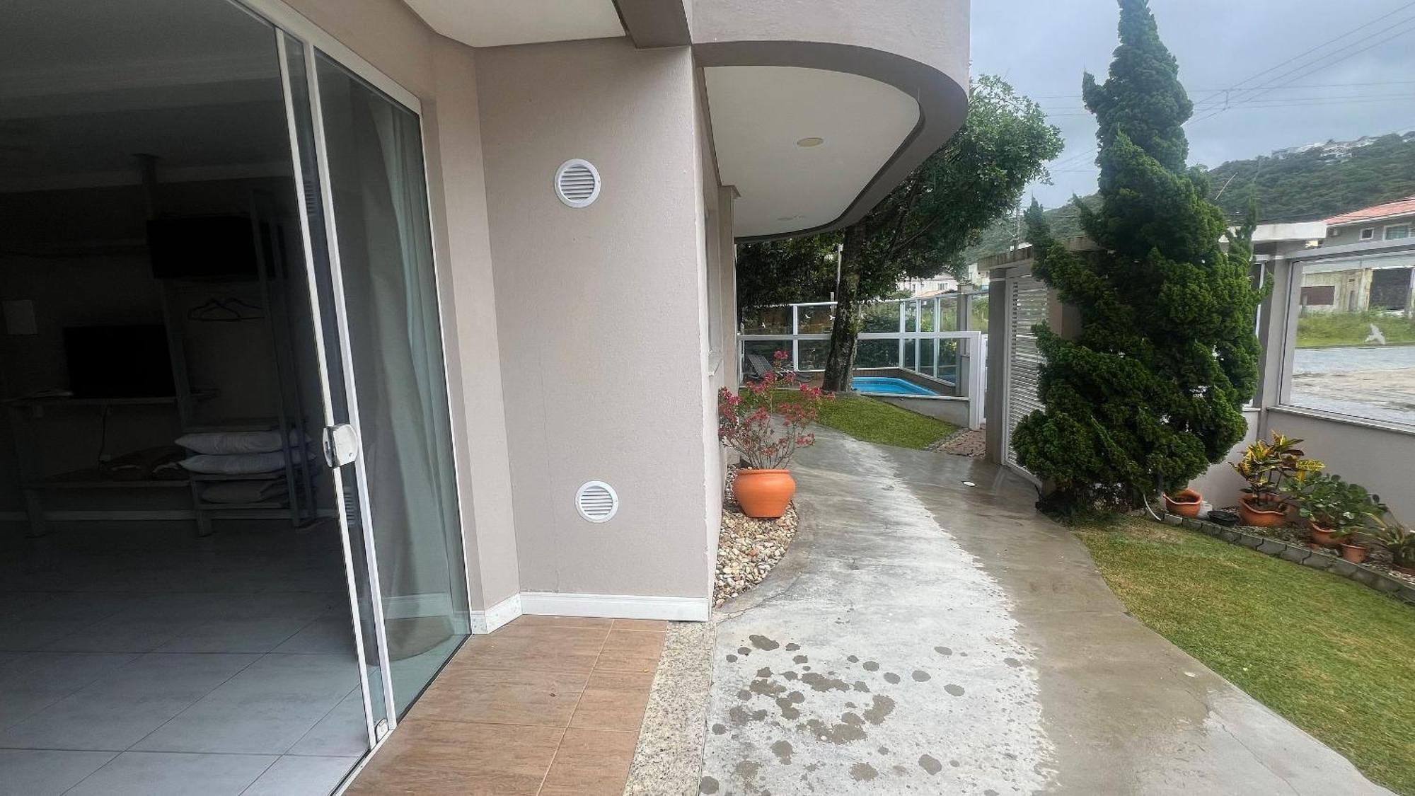 봄비나스 Residencial Tia Dilma 아파트 외부 사진