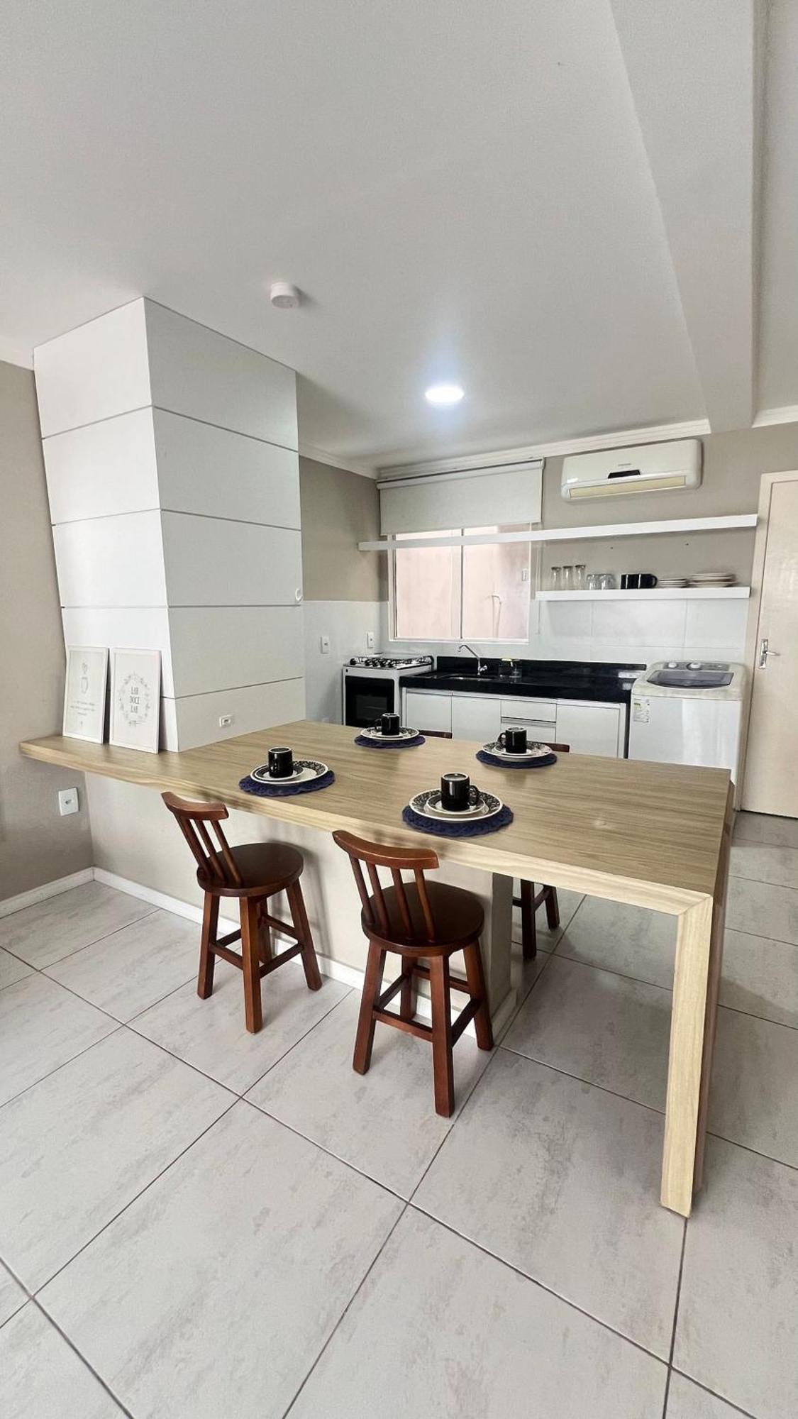 봄비나스 Residencial Tia Dilma 아파트 외부 사진